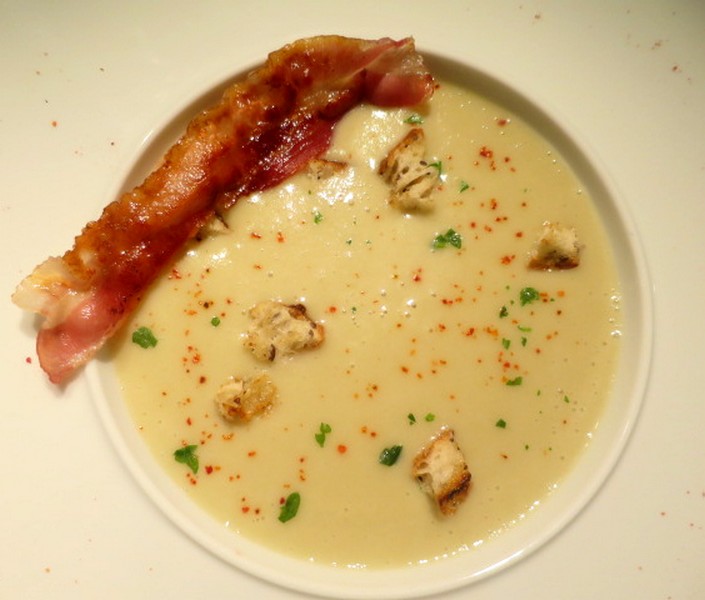 velouté d'endives à la bière blonde